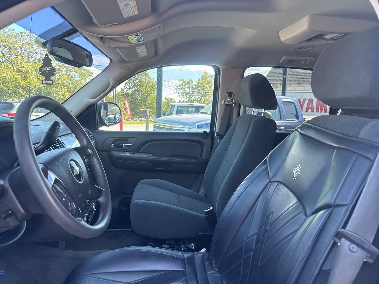 Used 2008 Chevrolet Tahoe 4WD w/ Max Trailering Package image 12