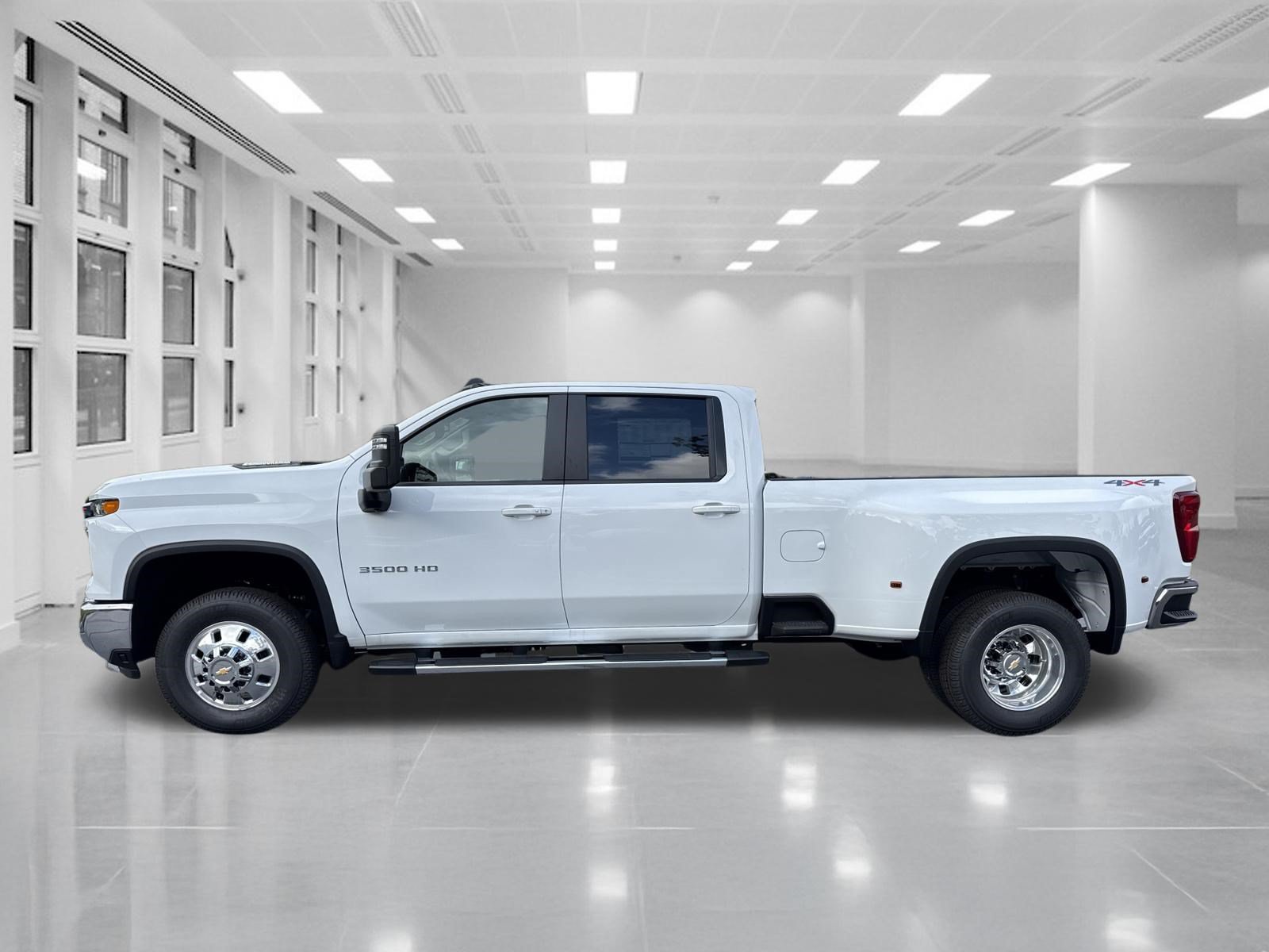 New 2026 Chevrolet Silverado 3500 LT w/ All Star Edition AWD/4WD image 8