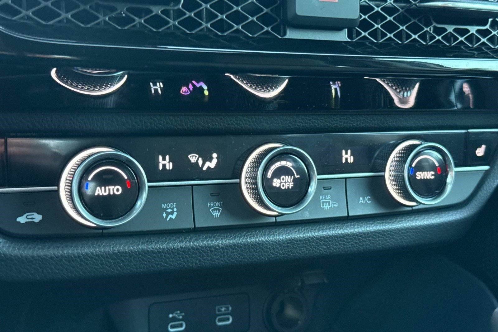 Certified 2025 Acura ADX AWD image 25