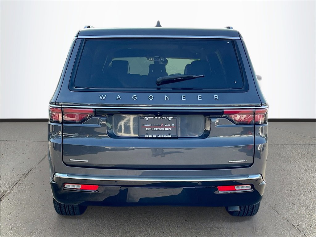 Used 2023 Jeep Wagoneer Series III w/ Preferred Equipment Group image 6