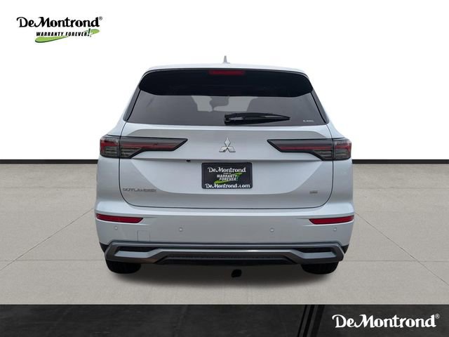 New 2025 Mitsubishi Outlander SE AWD/4WD image 6