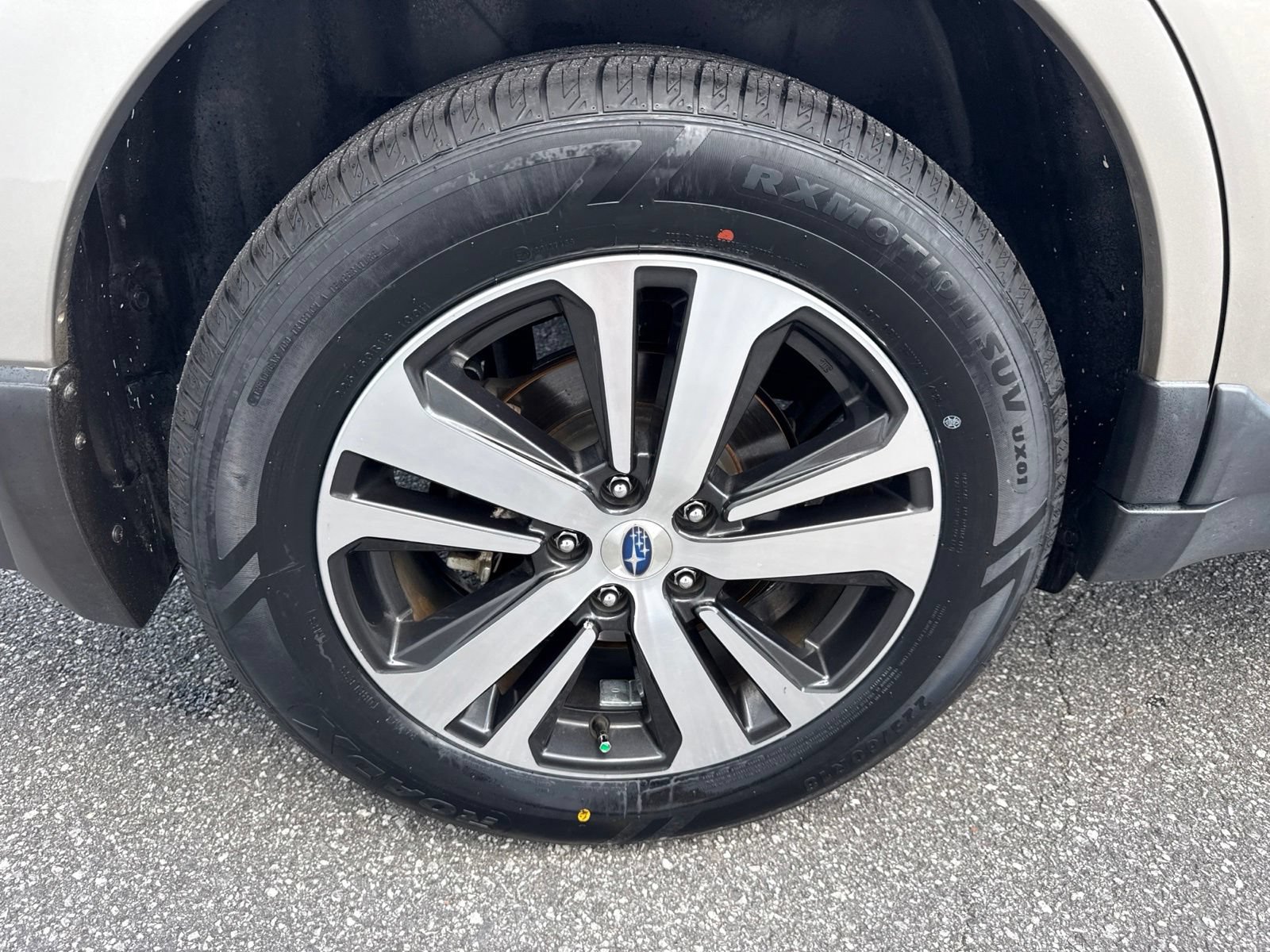 Used 2018 Subaru Outback 2.5i Limited AWD/4WD image 11