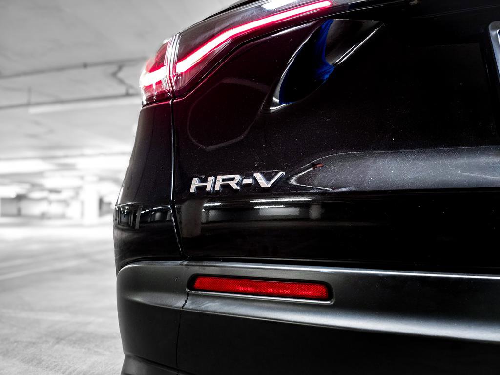 Used 2024 Honda HR-V LX image 9