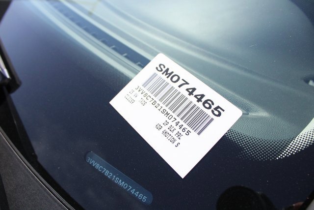 New 2025 Volkswagen Taos S image 29