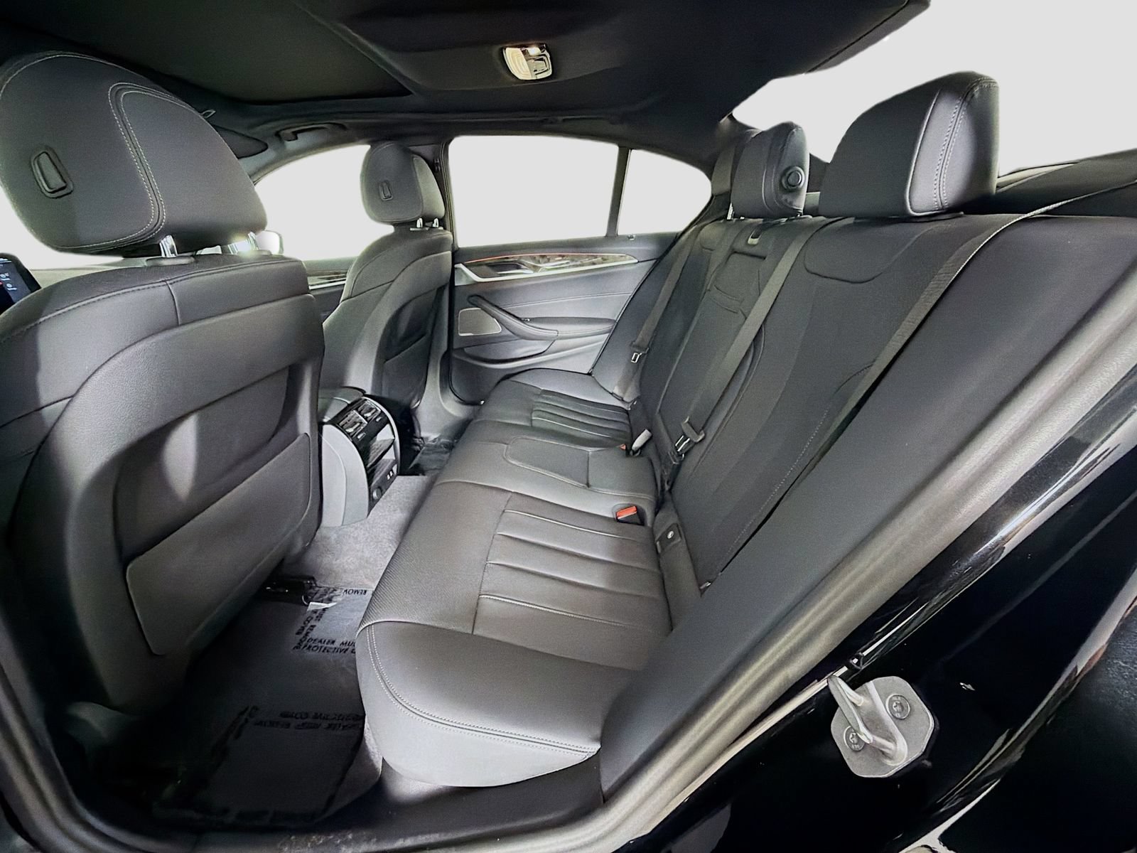 Certified 2023 BMW 530i w/ M Sport Package RWD image 26