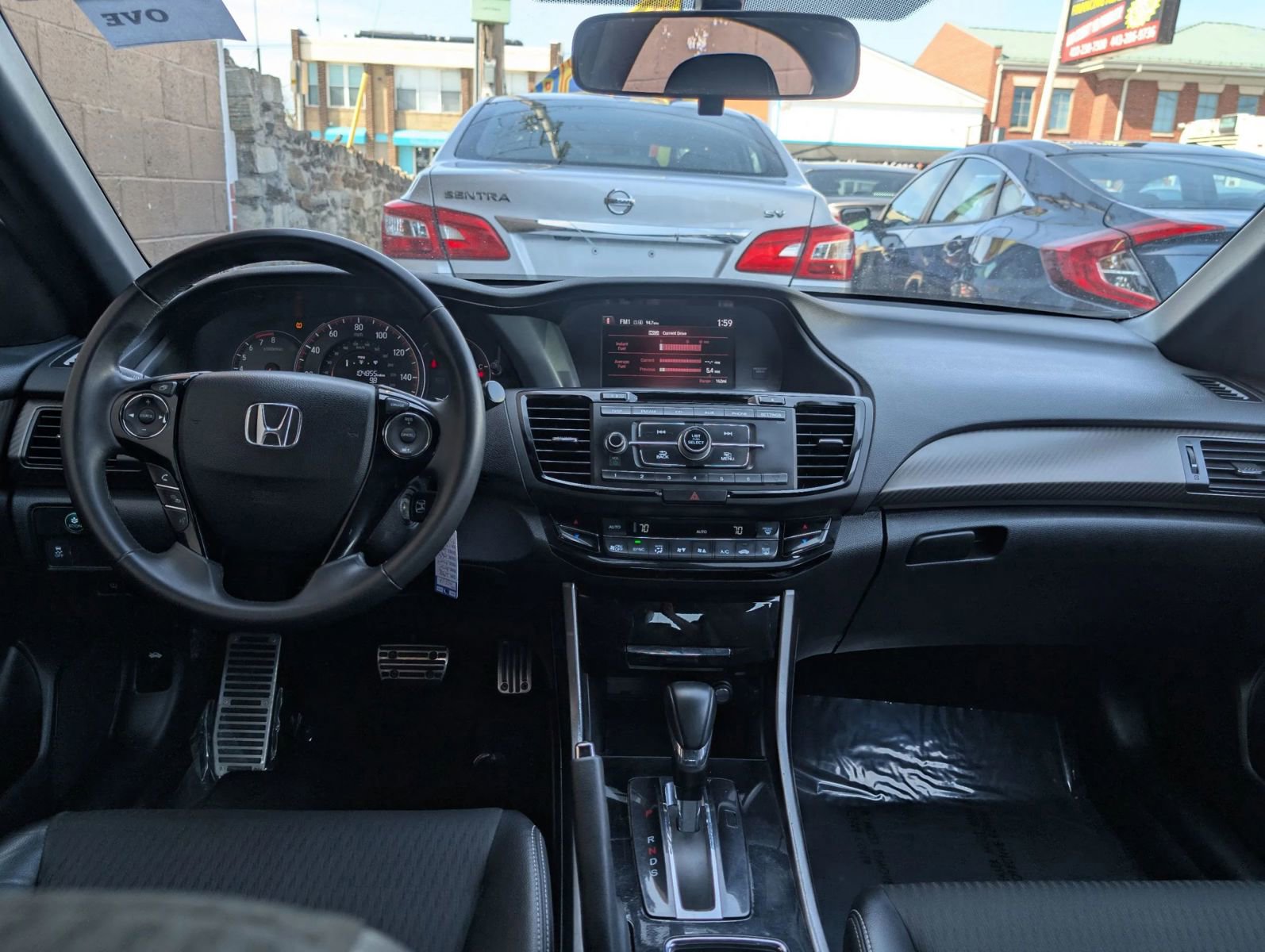 Used 2017 Honda Accord Sport image 20