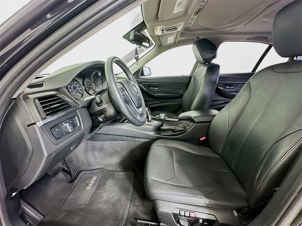 Used 2015 BMW 328i xDrive Sedan image 11