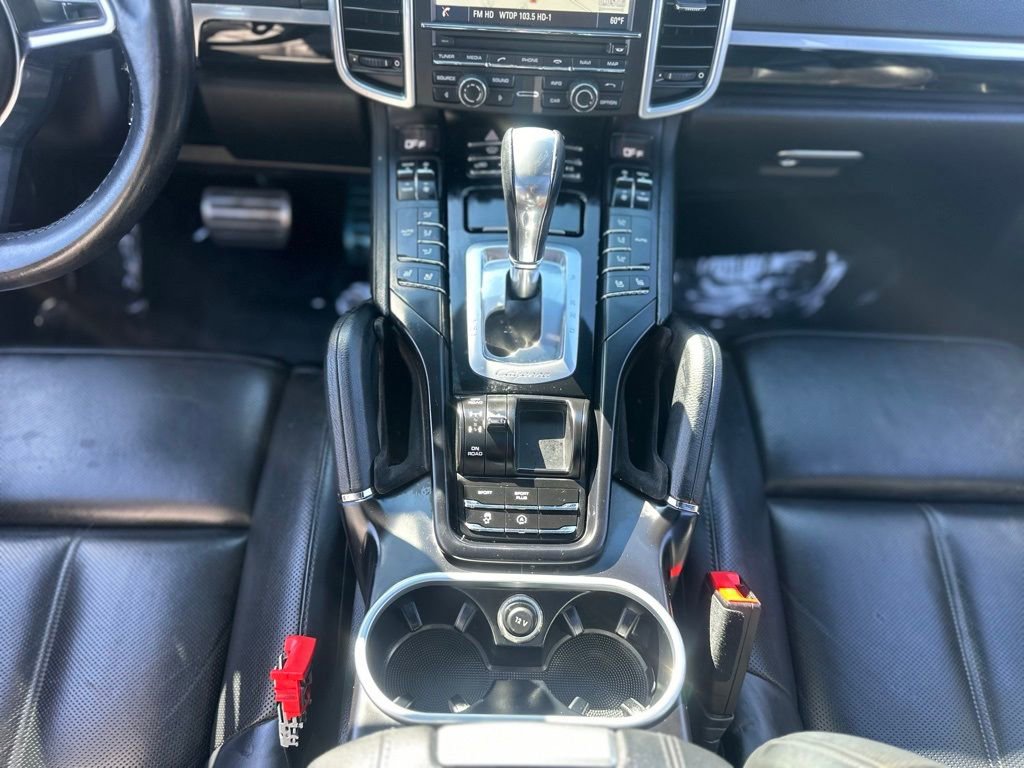 Used 2016 Porsche Cayenne GTS AWD/4WD image 12