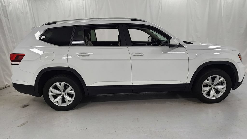 Used 2018 Volkswagen Atlas SE FWD image 2