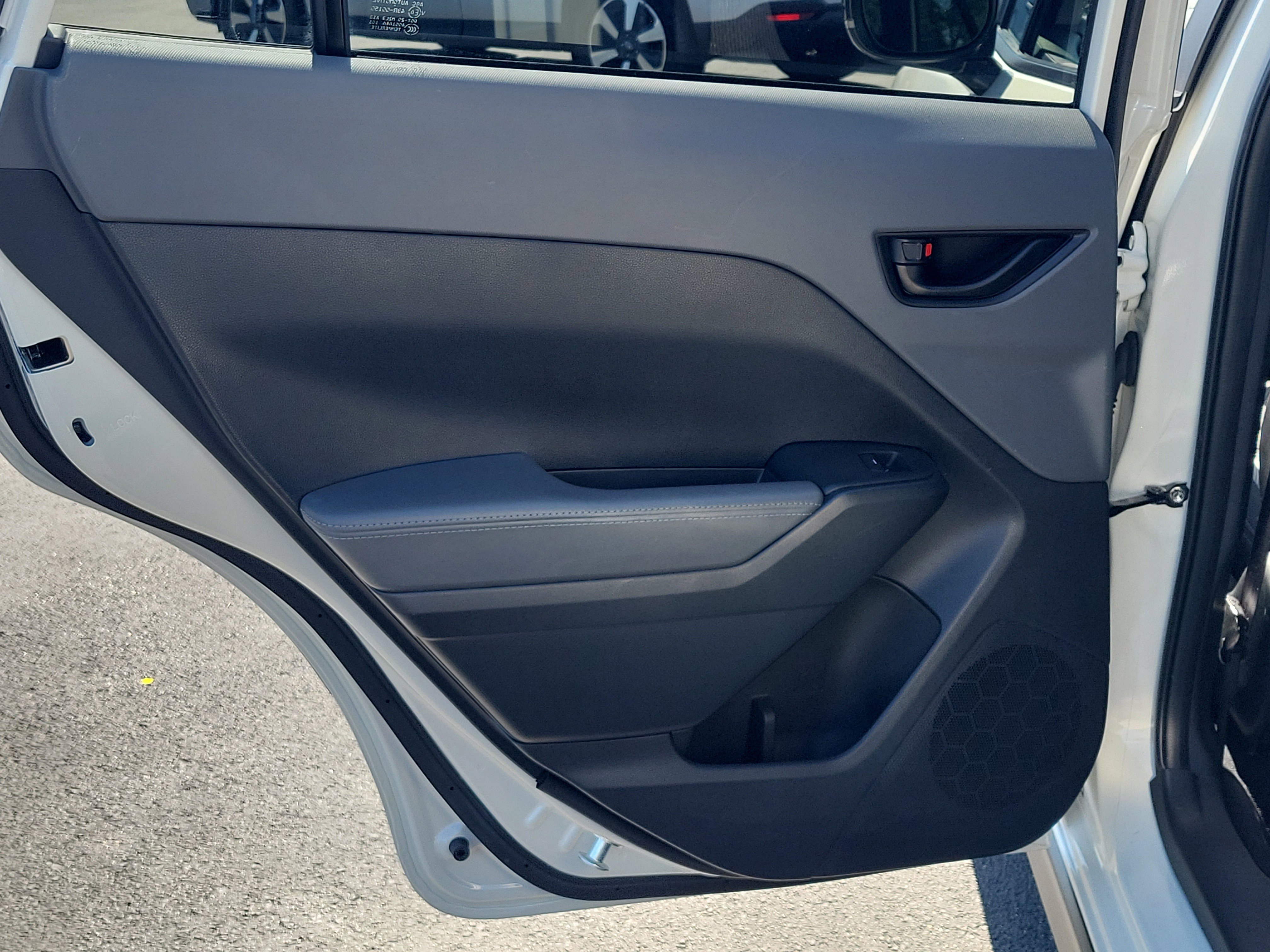 Certified 2024 Subaru Crosstrek 2.0i Premium image 13