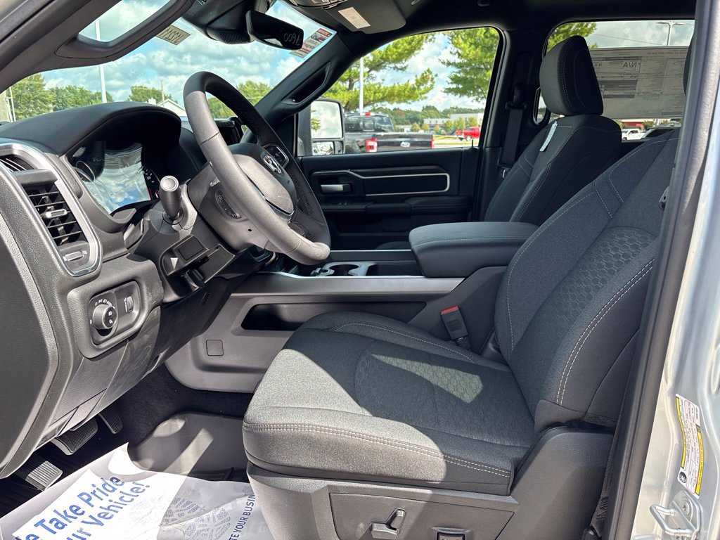 New 2027 RAM 2500 Big Horn AWD/4WD image 35