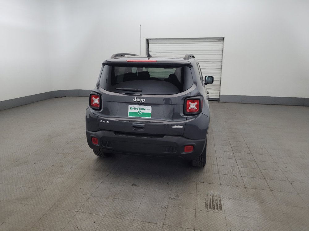 Used 2022 Jeep Renegade Latitude AWD/4WD image 7