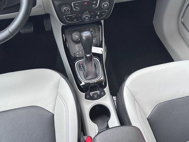 Used 2021 Jeep Compass Limited image 29
