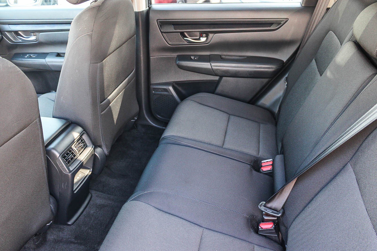 Used 2024 Honda CR-V EX image 19