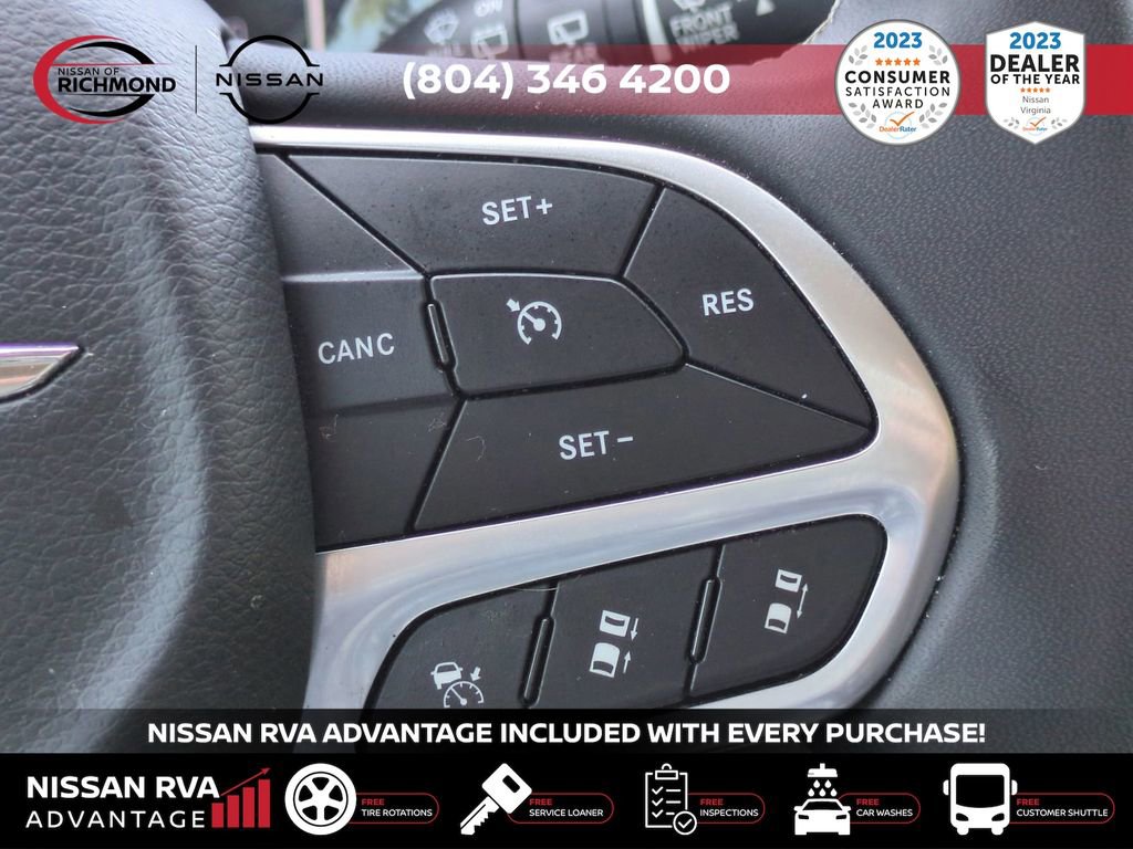 Used 2023 Chrysler Pacifica Limited image 27