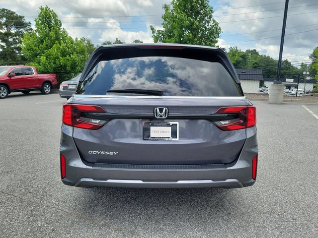 Certified 2025 Honda Odyssey EX-L image 5