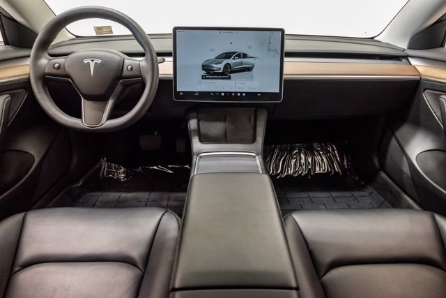 Used 2023 Tesla Model 3 Standard Range RWD image 28