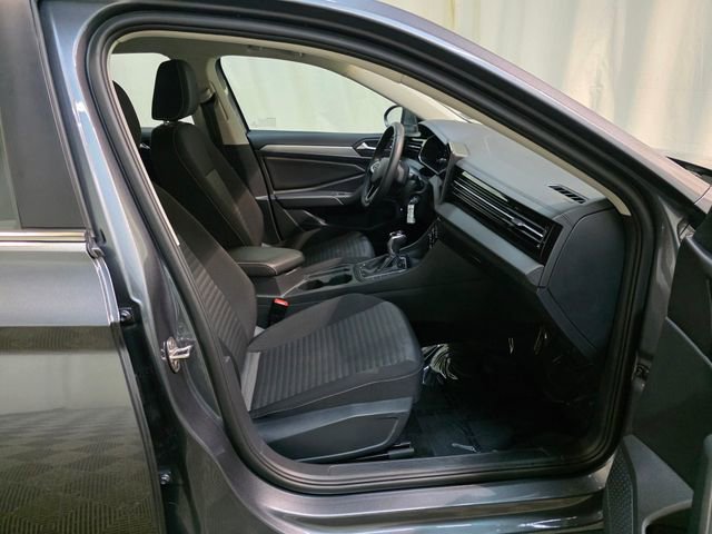 Used 2025 Volkswagen Jetta S image 35