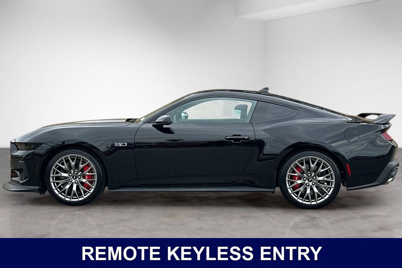 Used 2024 Ford Mustang GT Premium RWD image 2