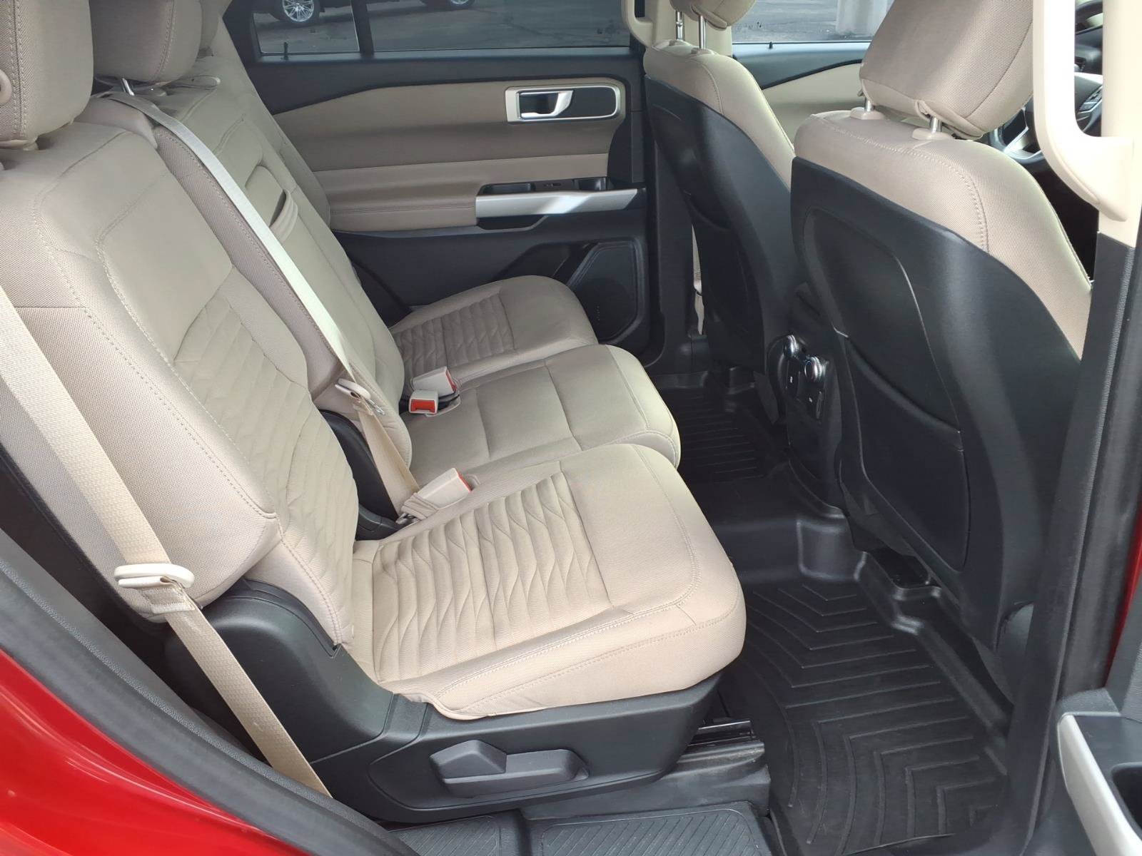 Certified 2020 Ford Explorer XLT RWD image 14