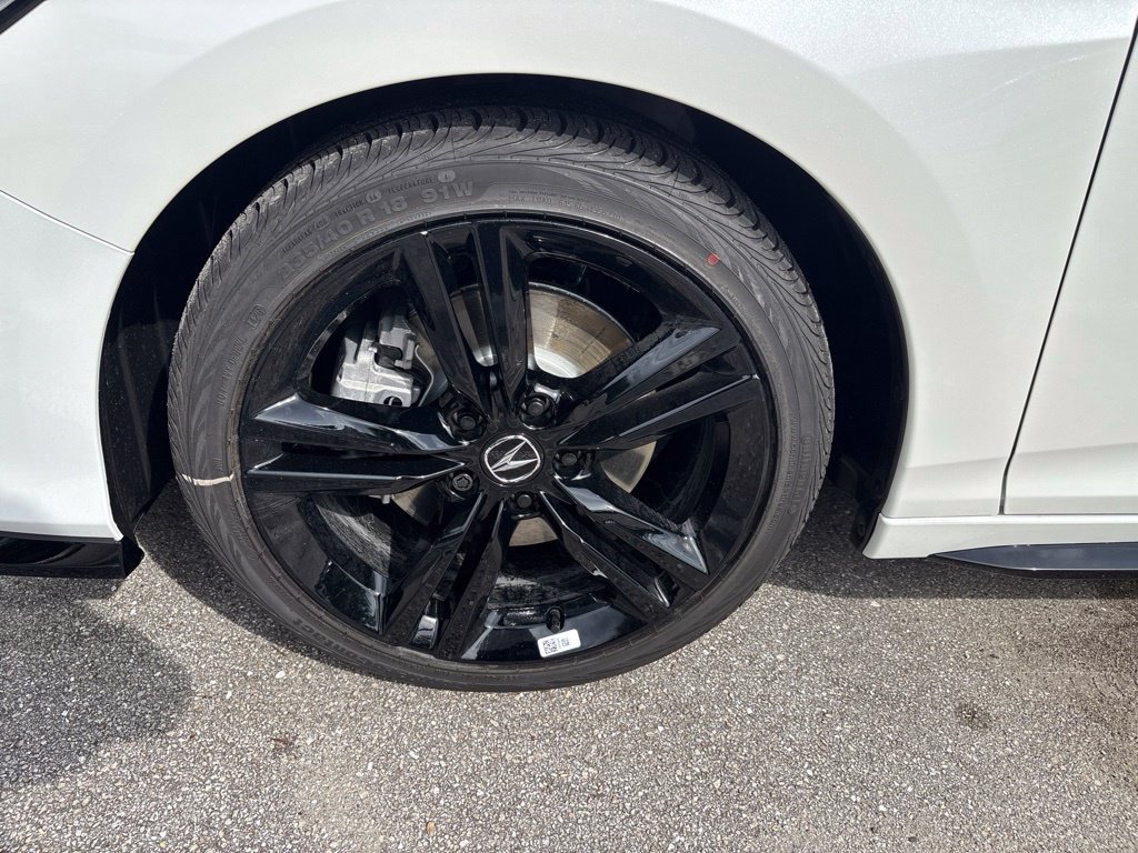 New 2026 Acura Integra A-Spec w/ Technology Package FWD image 9