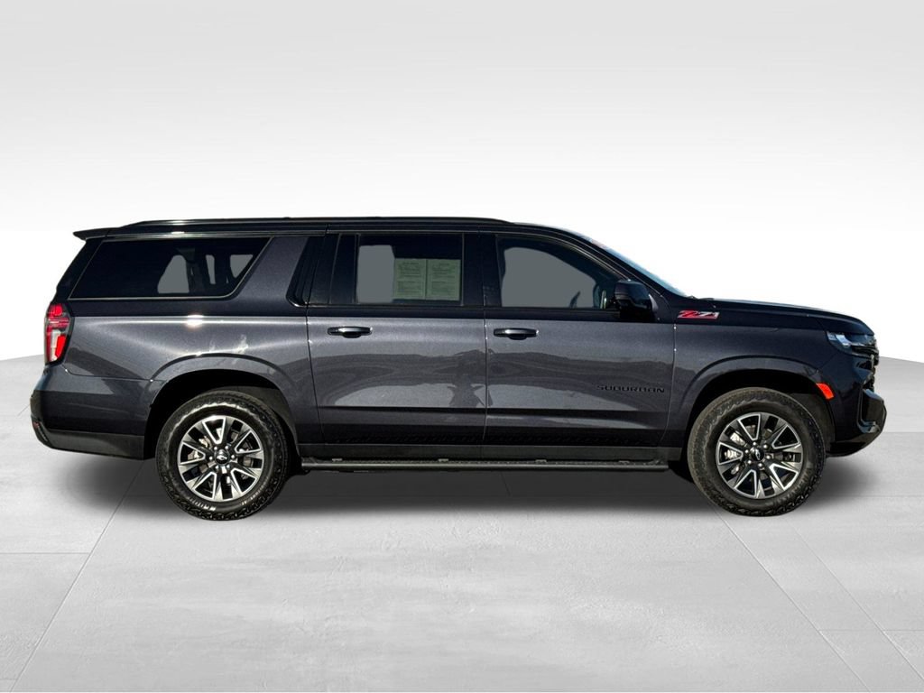 Used 2023 Chevrolet Suburban Z71 w/ Luxury Package AWD/4WD image 6
