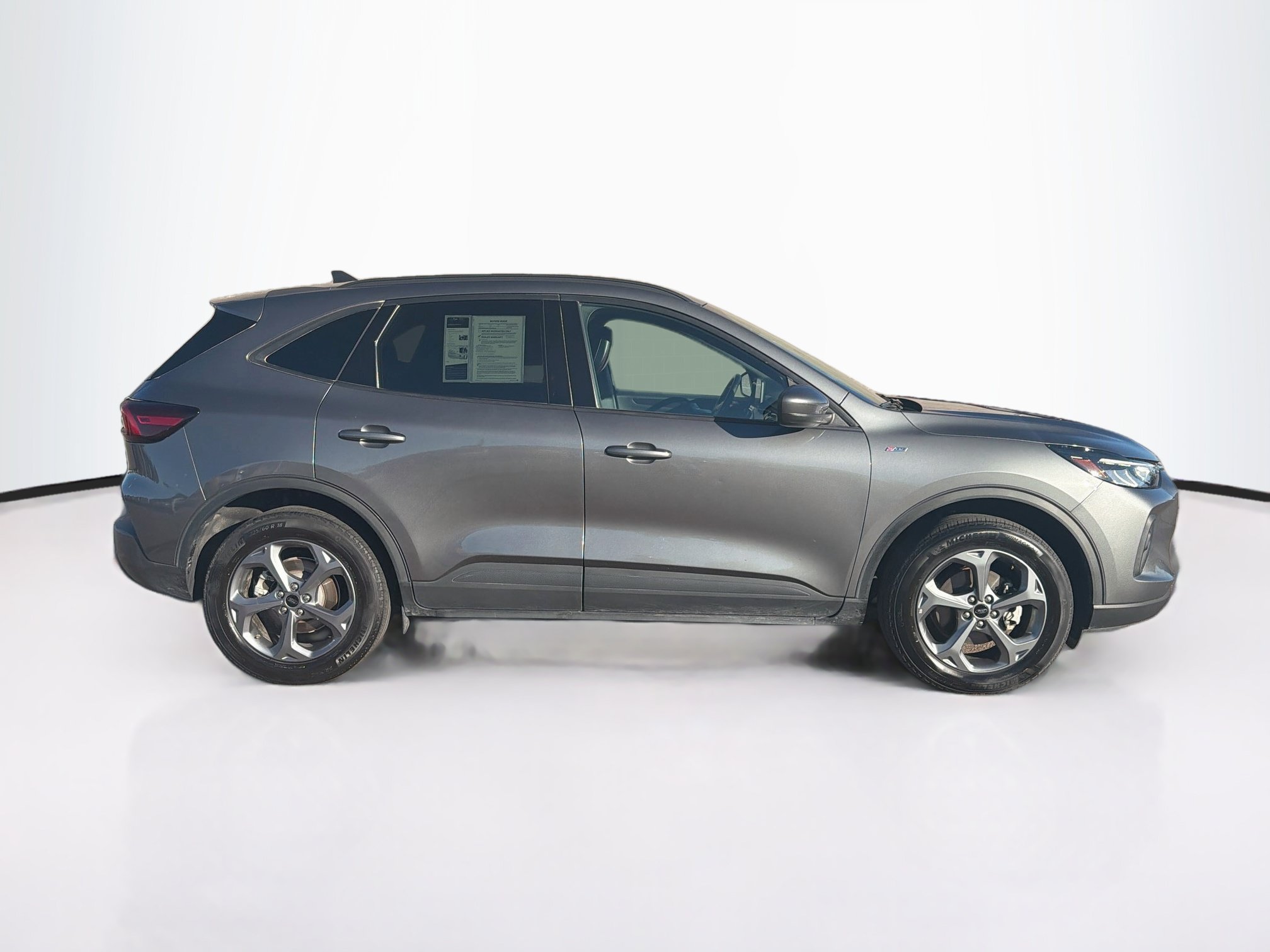 Used 2025 Ford Escape ST-Line Select AWD/4WD image 10