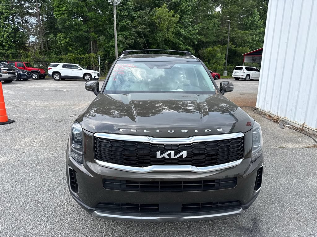 Used 2022 Kia Telluride S AWD/4WD image 3