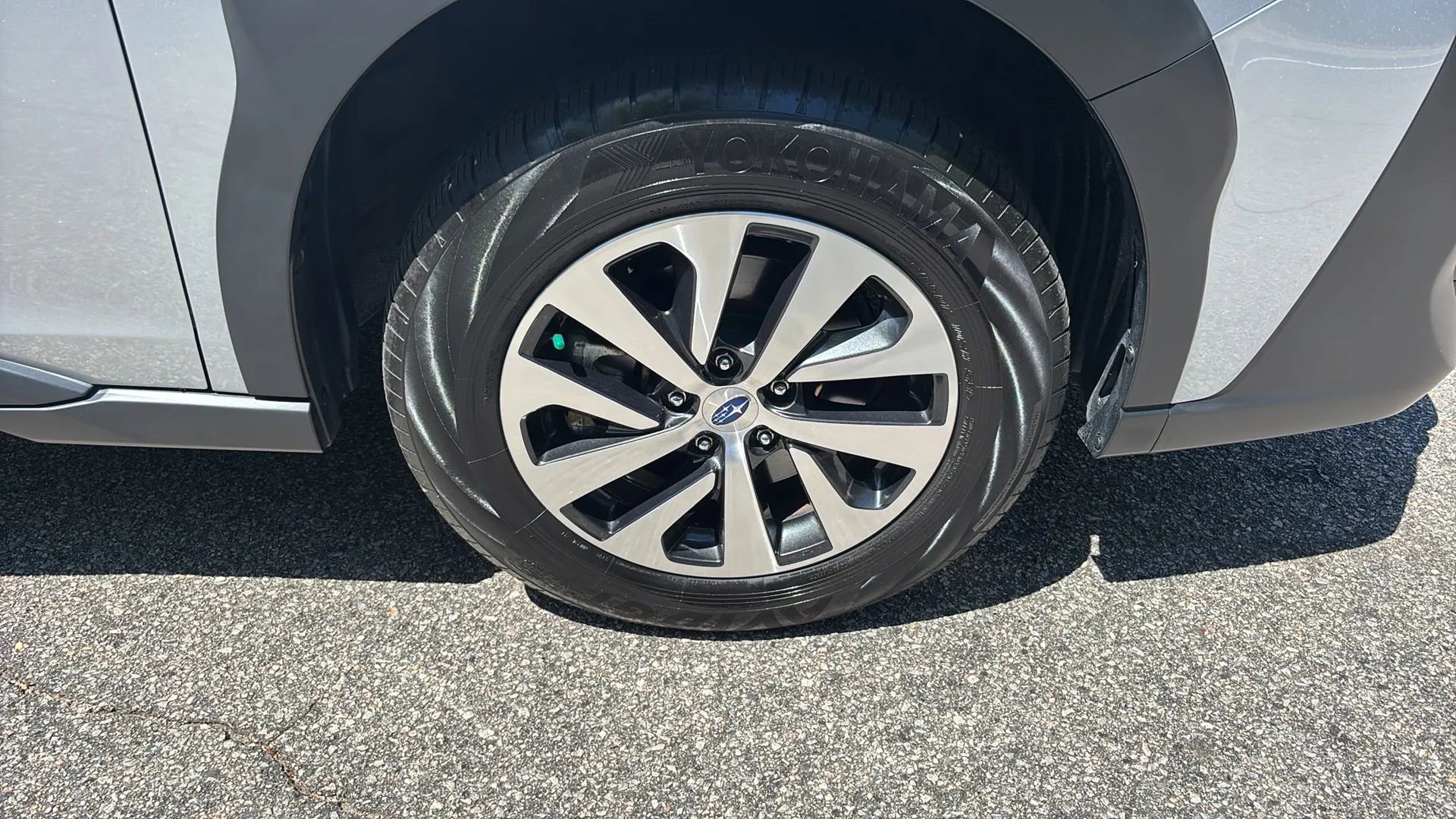 Used 2023 Subaru Outback Premium image 24