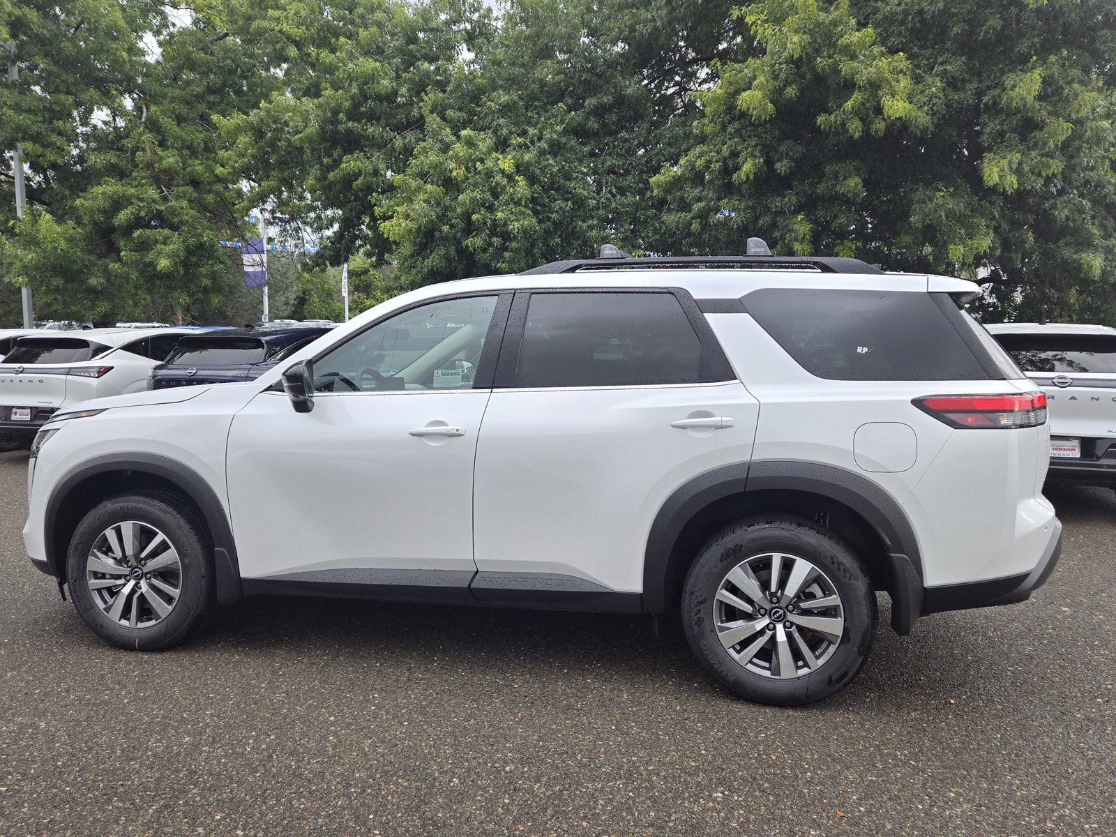 New 2026 Nissan Pathfinder SL AWD/4WD image 7