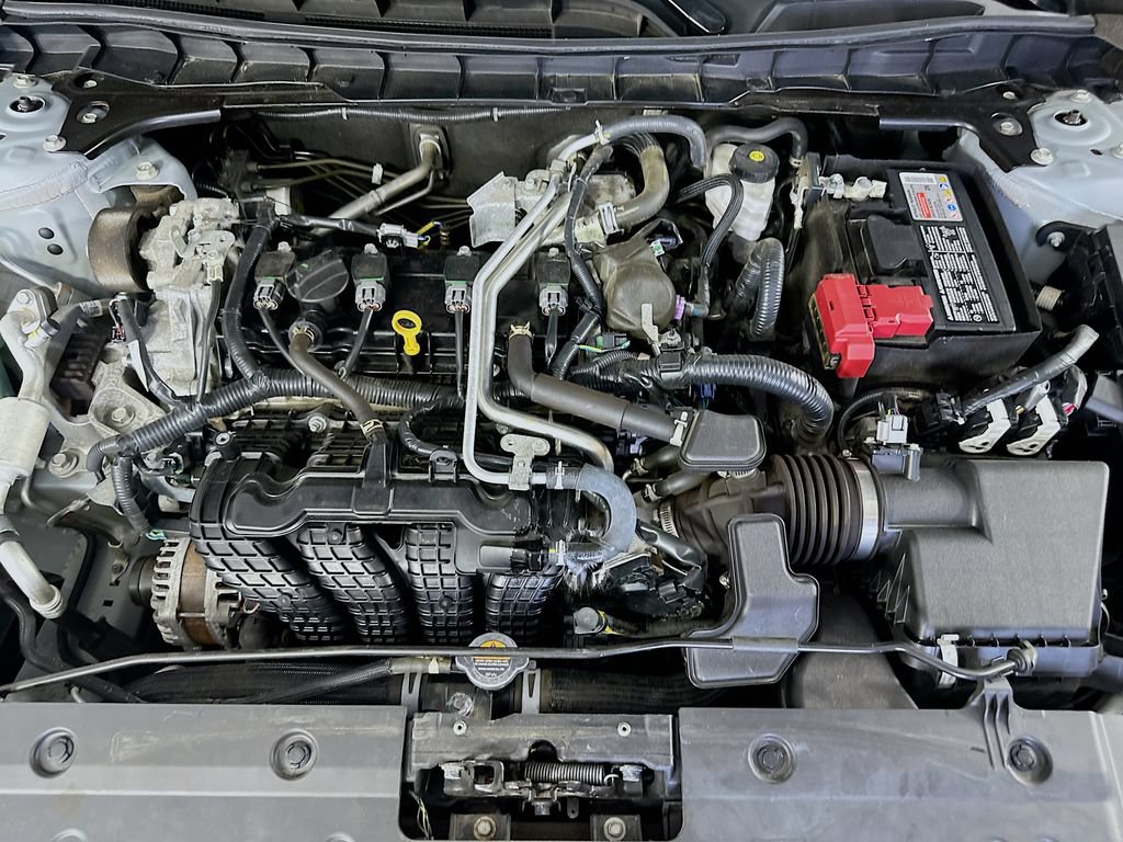 Used 2024 Nissan Altima 2.5 SR FWD image 36