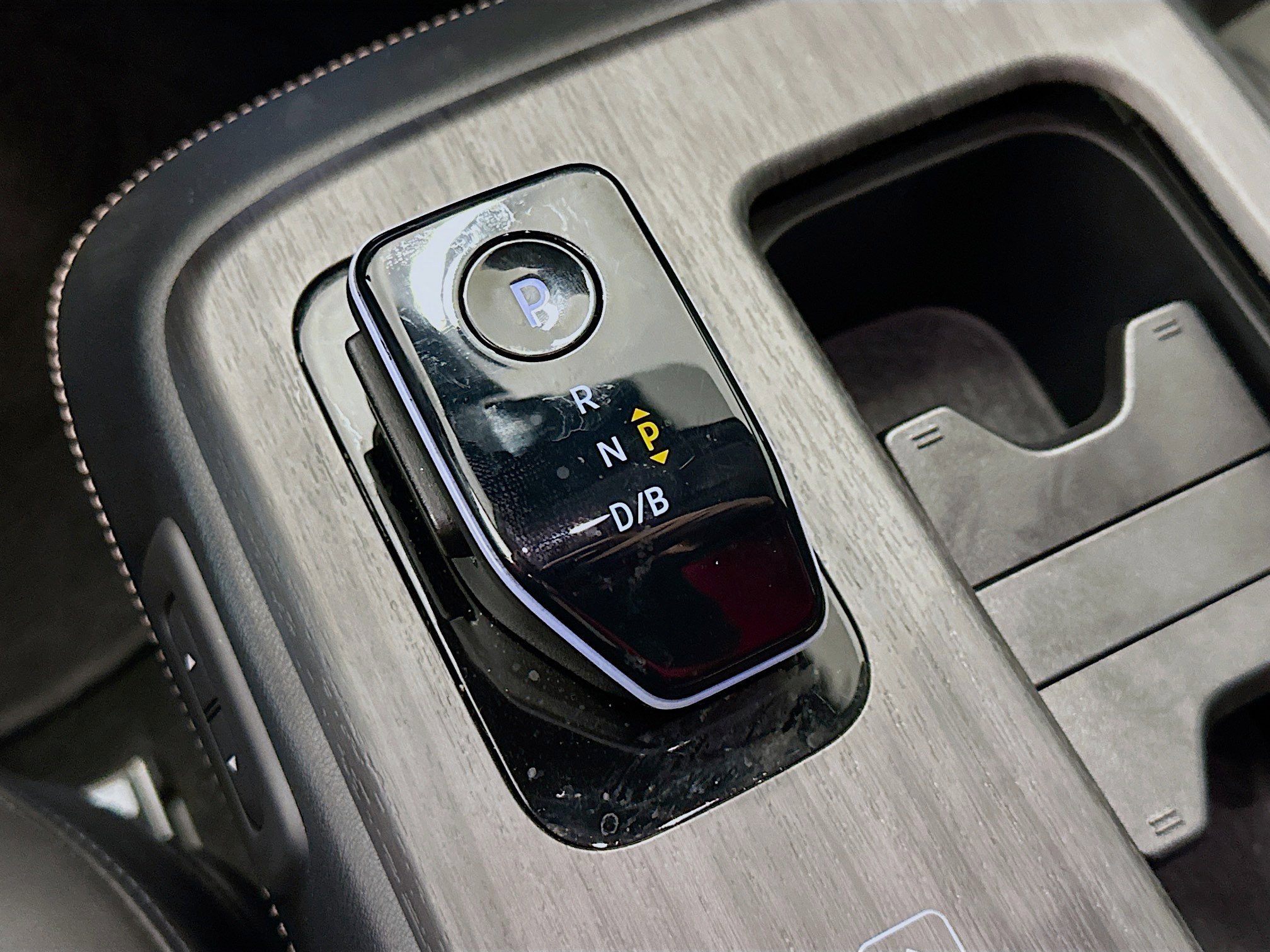 Used 2023 Nissan Ariya AWD image 25