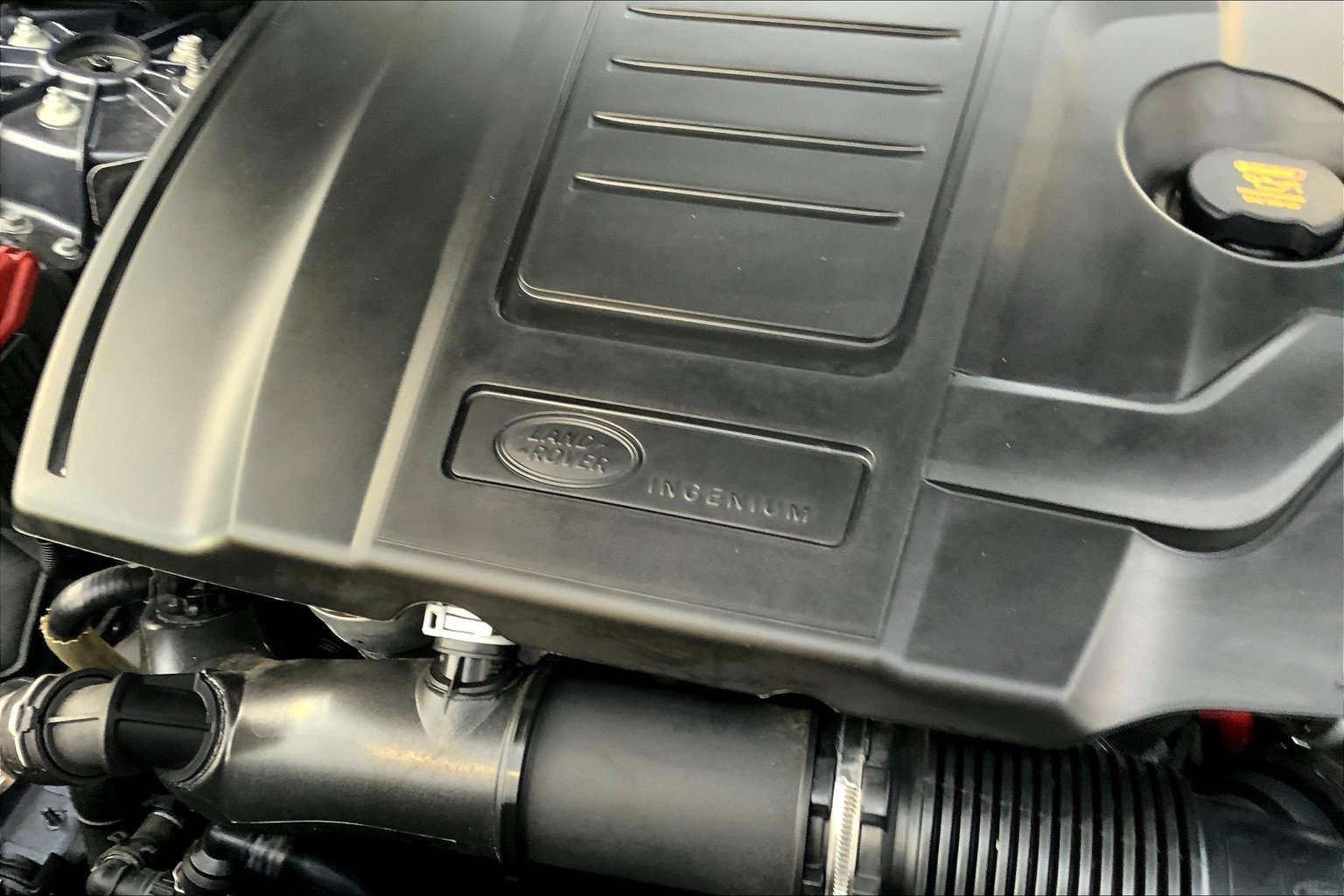 Used 2026 Land Rover Range Rover Velar S image 32