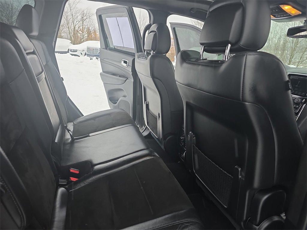 Used 2020 Jeep Grand Cherokee Altitude image 11