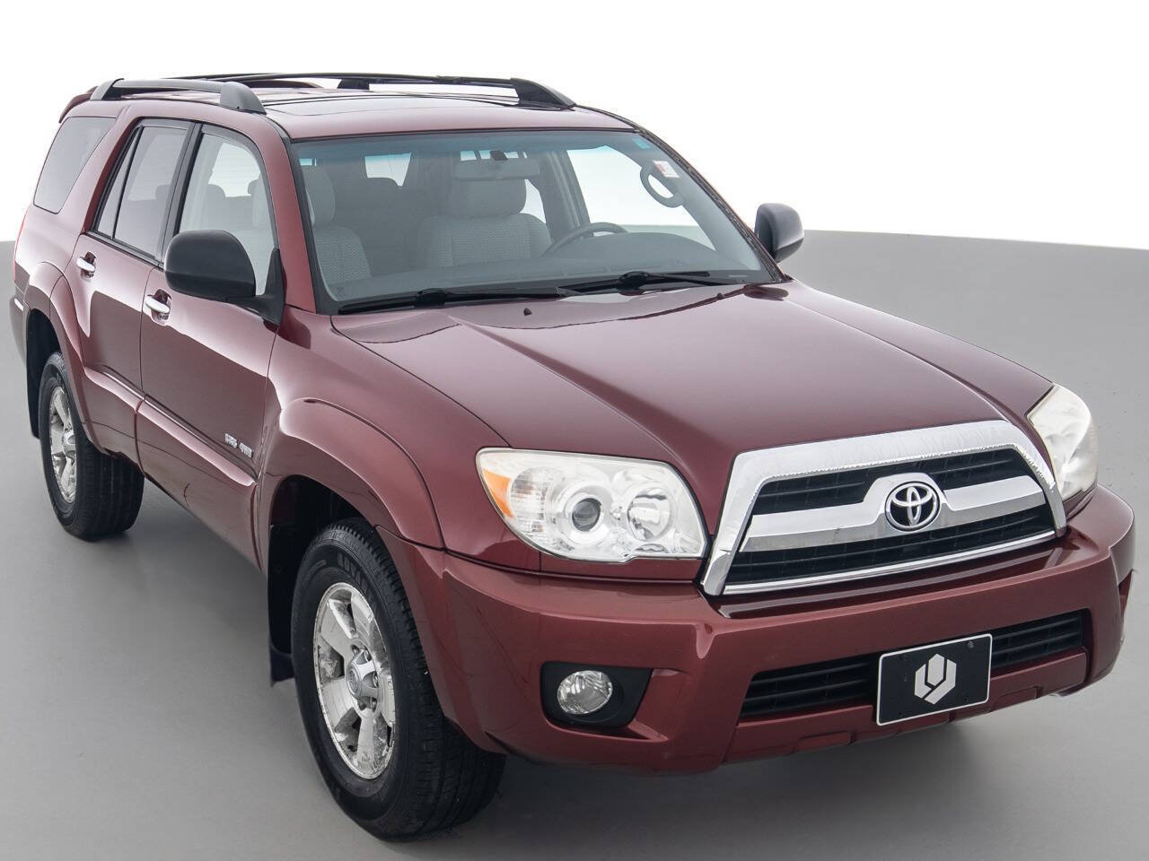 Used 2007 Toyota 4Runner SR5 AWD/4WD image 1
