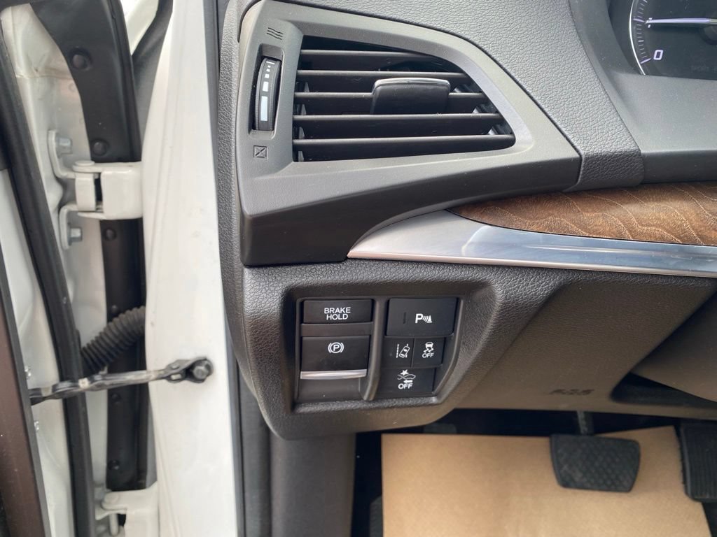 Used 2020 Acura MDX FWD w/ Technology Package image 14