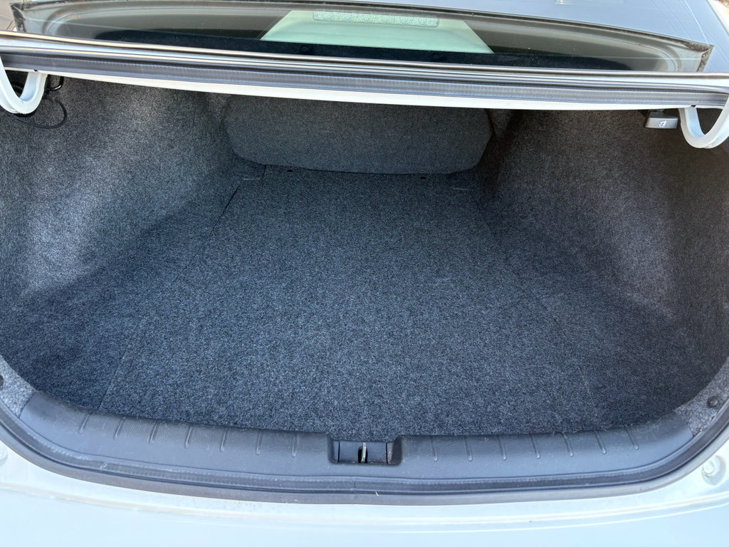 Used 2014 Honda Accord EX image 26