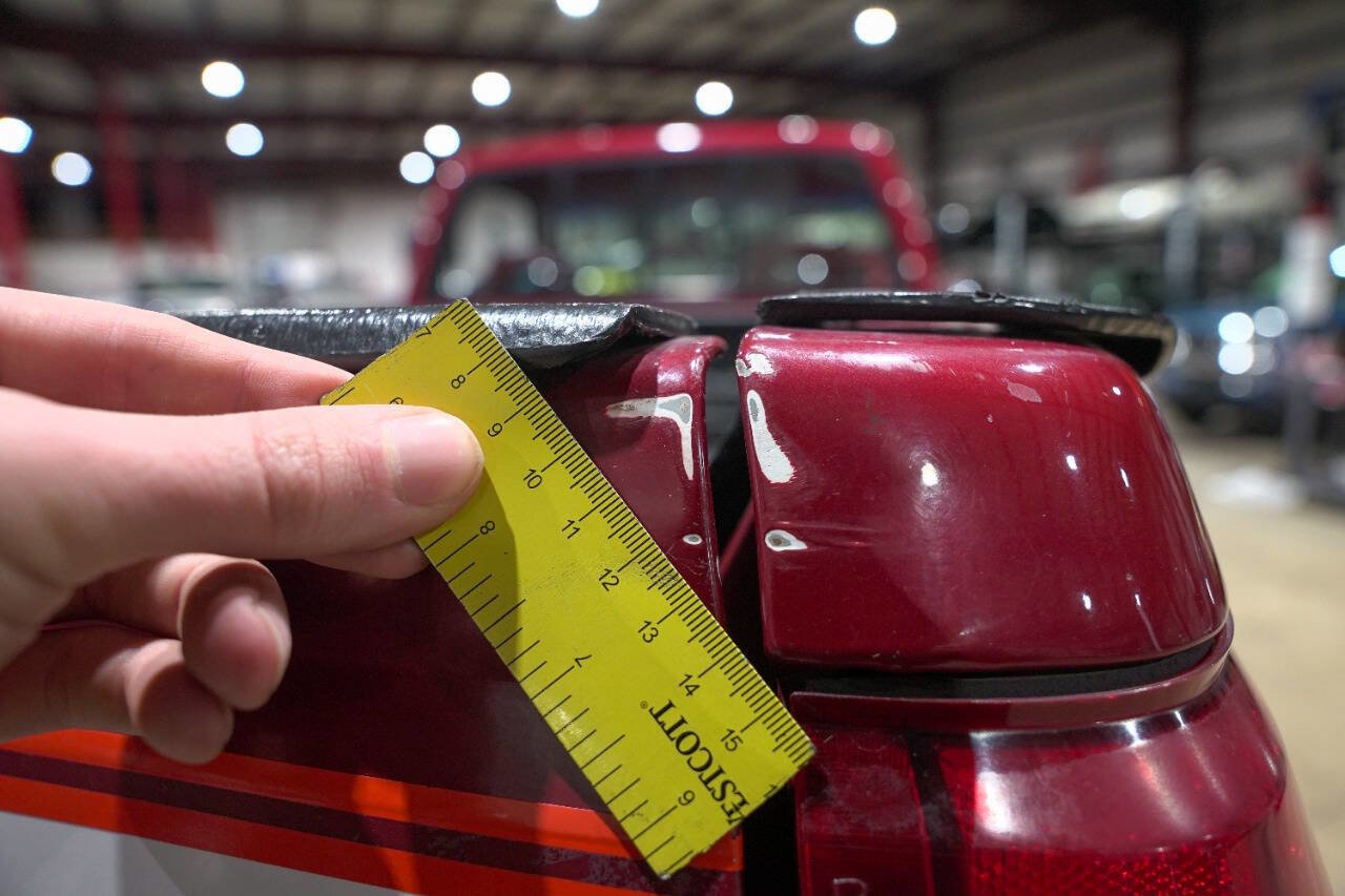 Used 1992 Chevrolet Silverado 2500 4x4 Regular Cab image 40