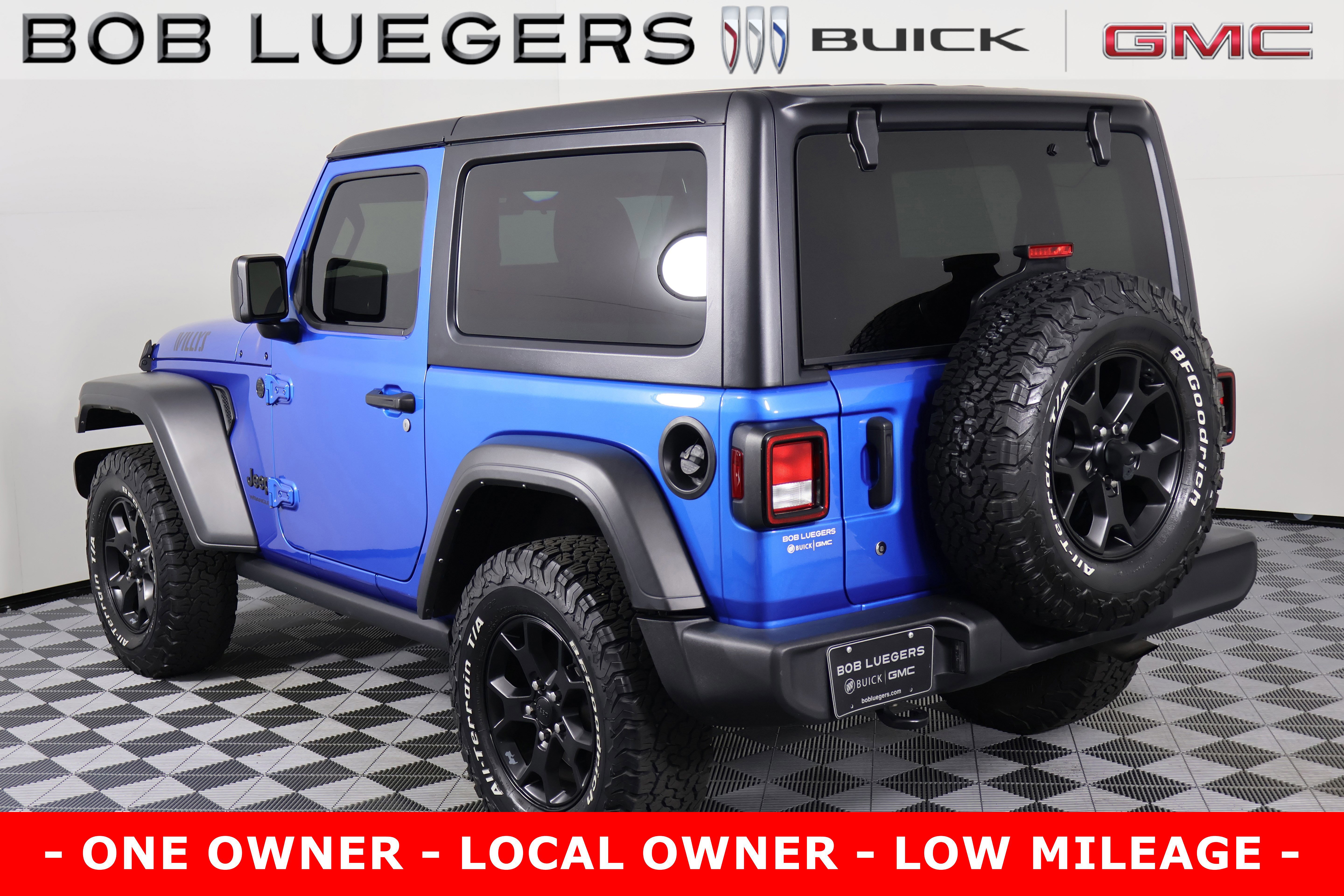 Used 2022 Jeep Wrangler Sport image 5