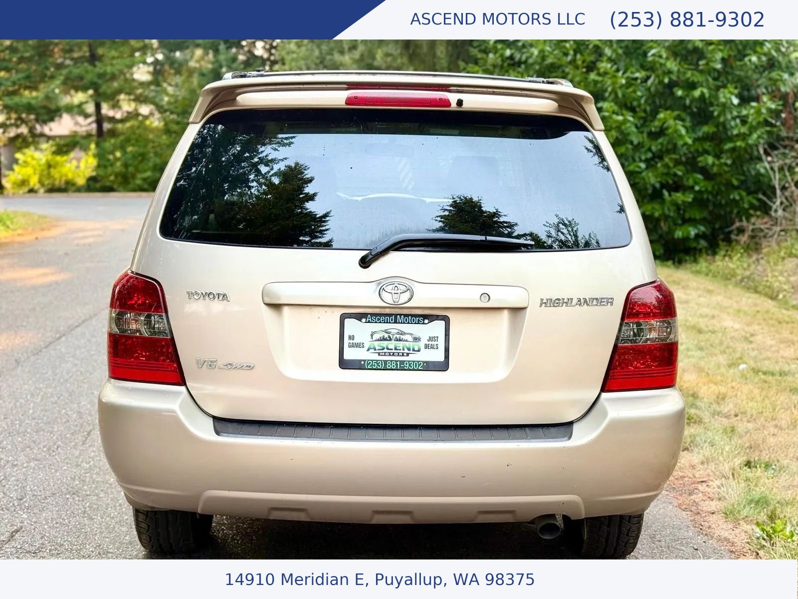 Used 2004 Toyota Highlander 4WD V6 w/ Appearance Pkg image 4