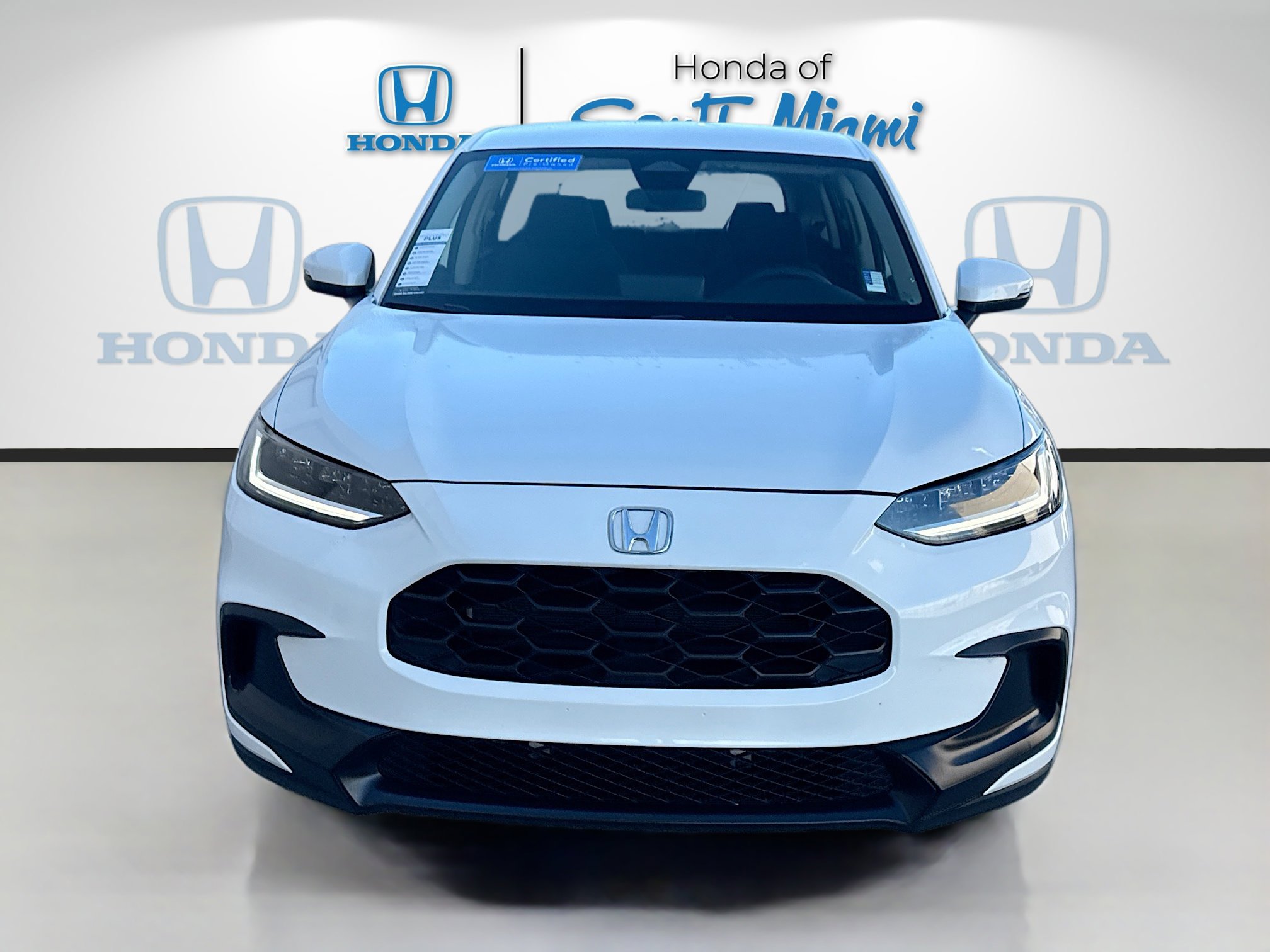 Certified 2023 Honda HR-V LX image 2