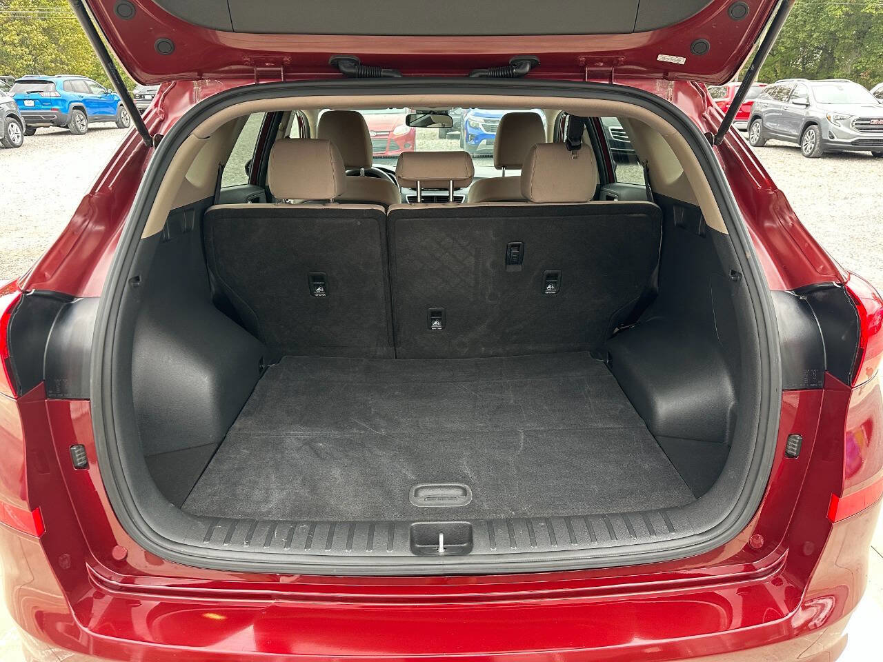 Used 2020 Hyundai Tucson SE image 17