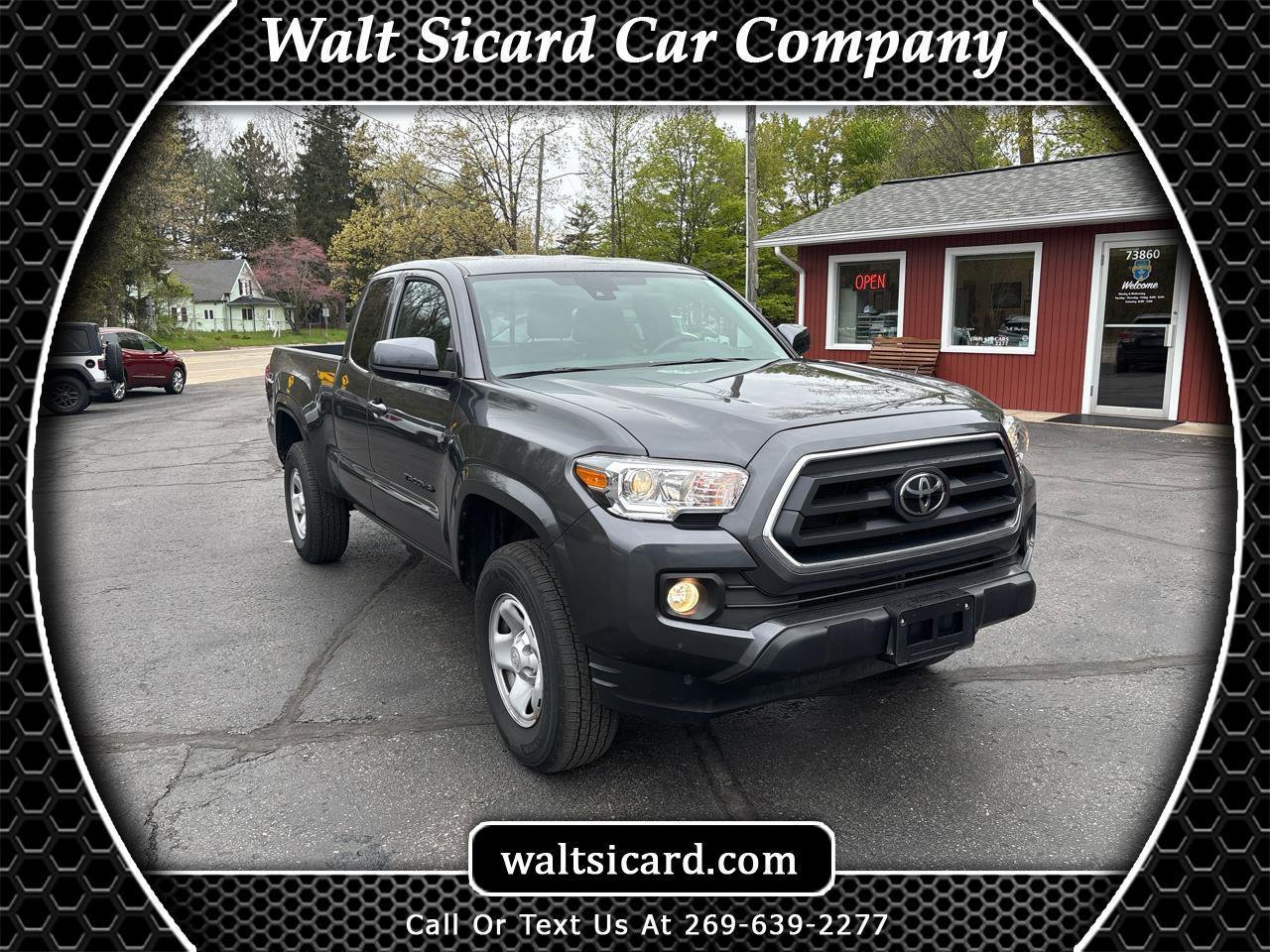 Used 2023 Toyota Tacoma SR5 w/ Black Out Package (TMS) RWD image 1