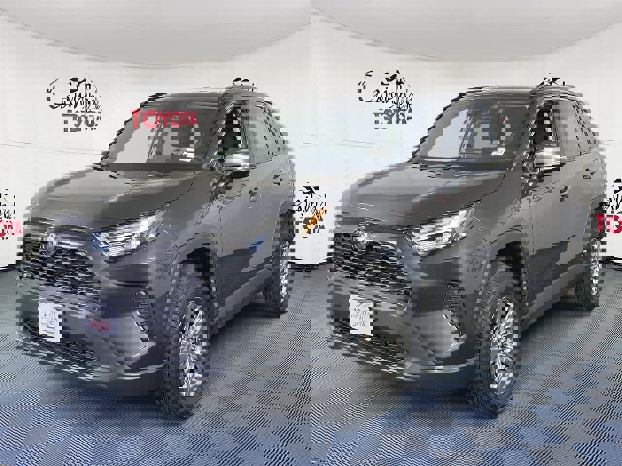 Used 2024 Toyota RAV4 LE image 2