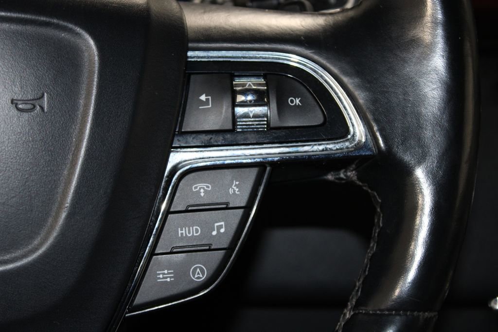 Used 2023 Lincoln Navigator Reserve AWD/4WD image 39