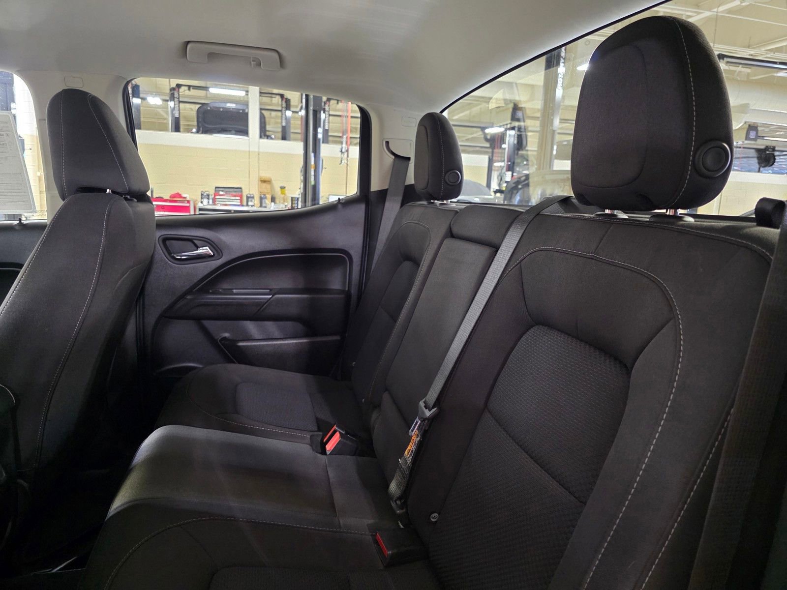 Used 2022 Chevrolet Colorado LT image 16