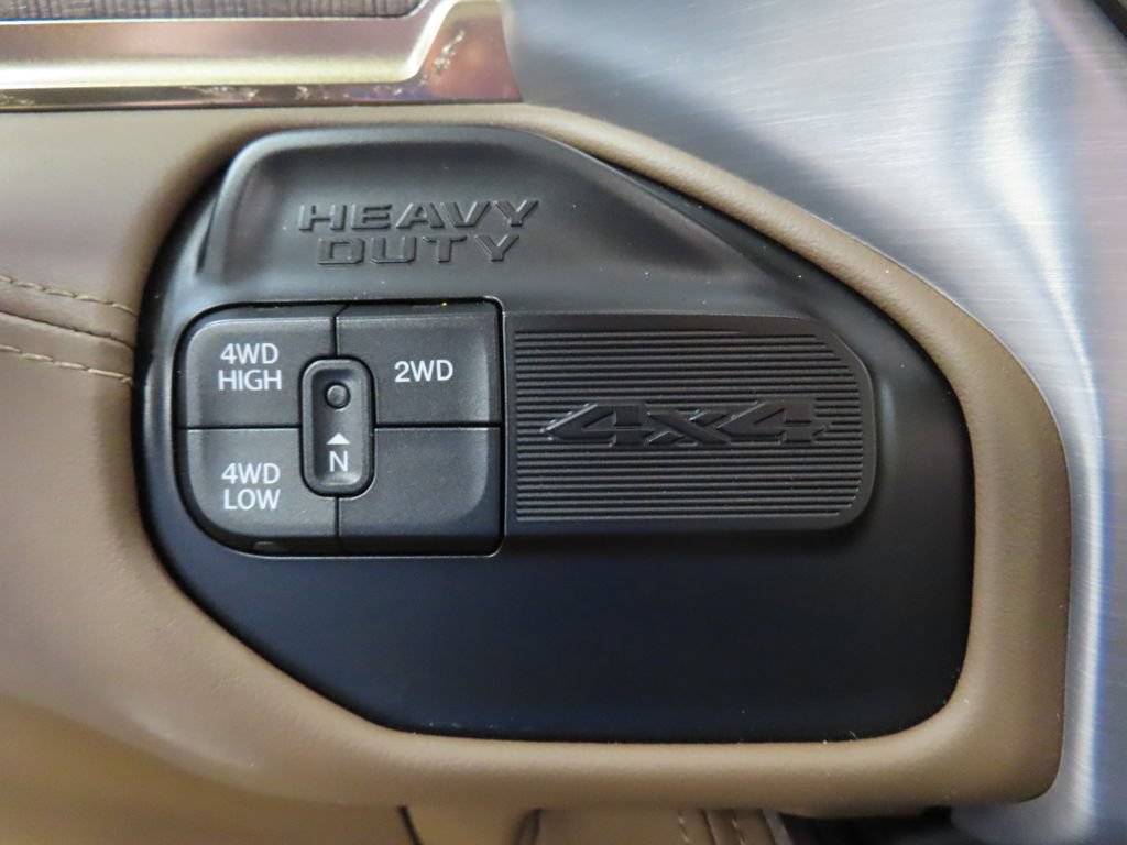 Used 2022 RAM 2500 Limited AWD/4WD image 58