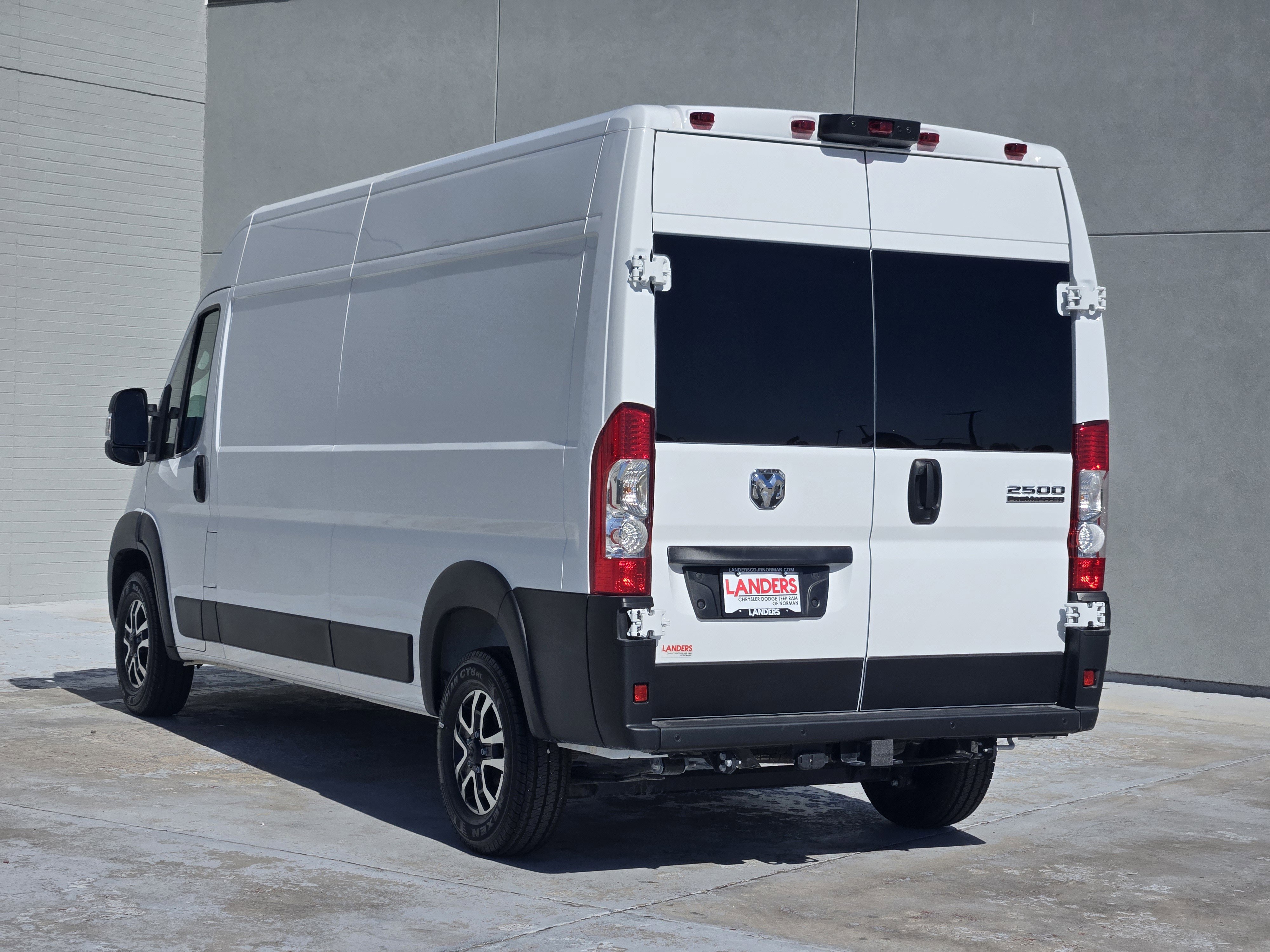 New 2026 RAM ProMaster 2500 w/ Premium Convenience Group image 3