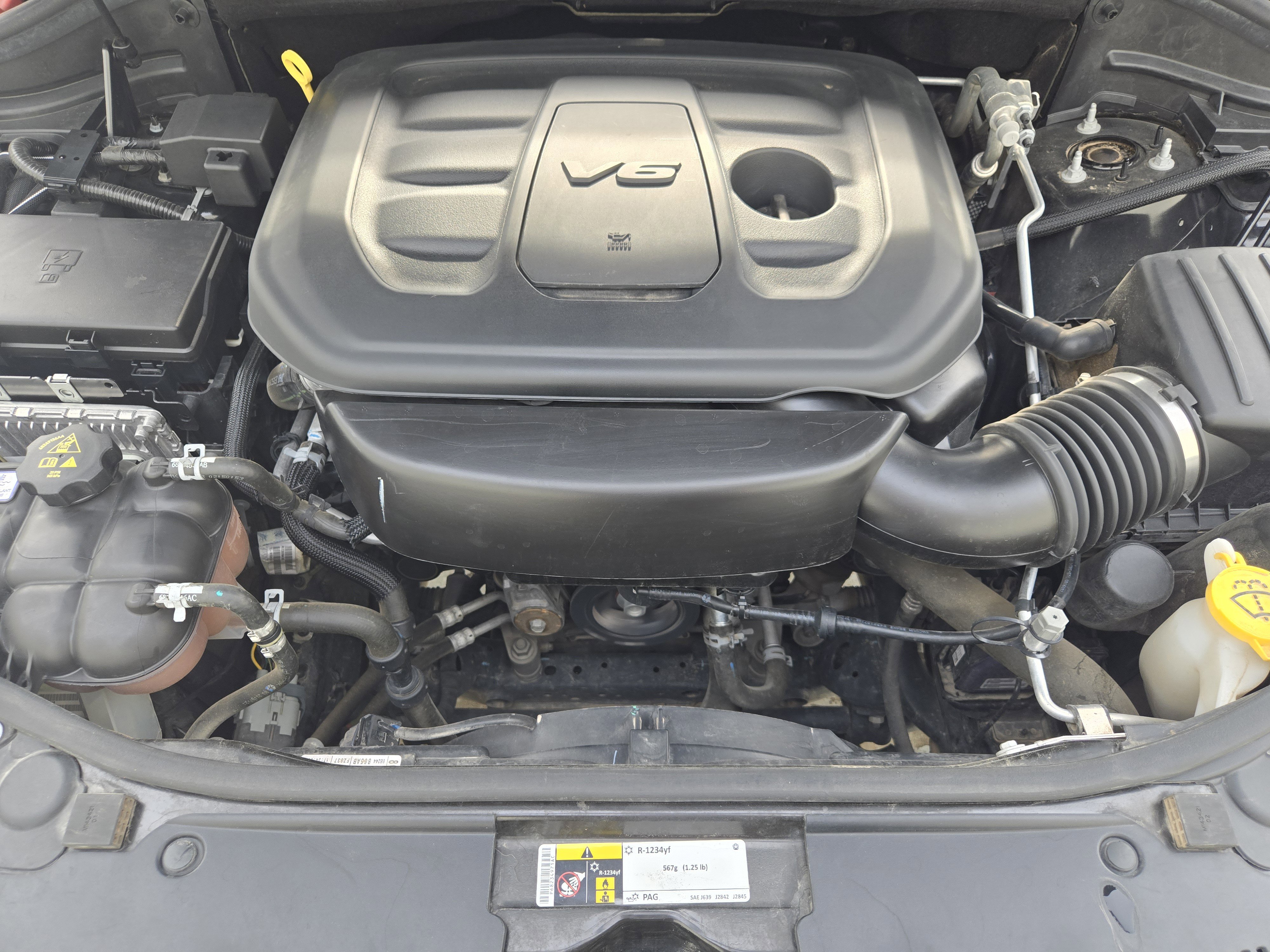 Used 2020 Jeep Grand Cherokee Laredo image 32