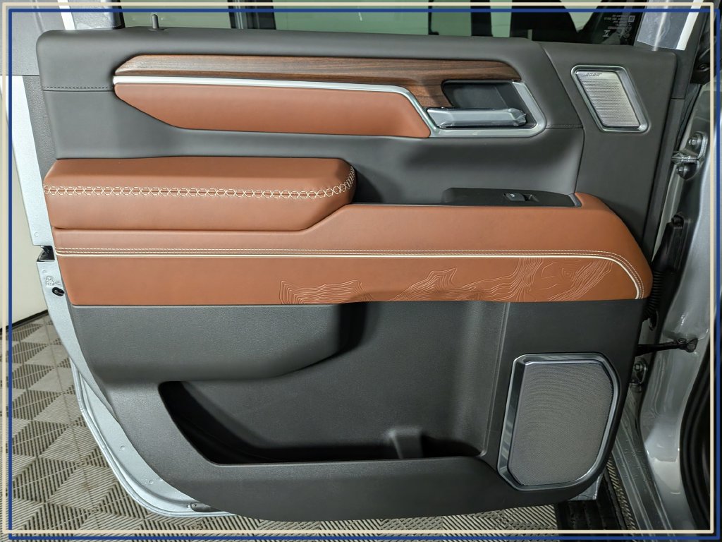 New 2026 GMC Sierra 3500 Denali Ultimate AWD/4WD image 28